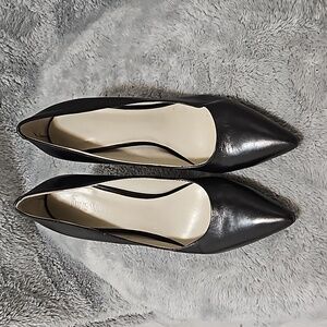Nine West Black Pumps Size 7